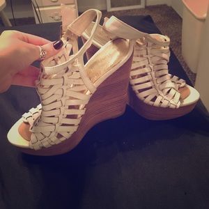 Super comfortable wedges!