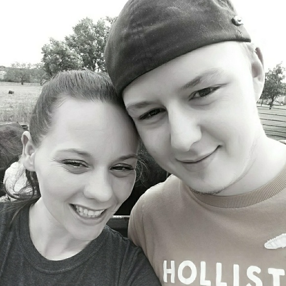 Meet your Posher, Ashley - Picture 3 of 4