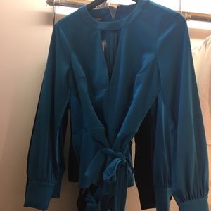 LOOKING FOR THIS TOP BEBE