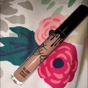 Kylie Jenner Lip Gloss- So CUTE