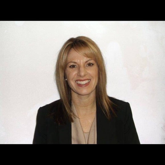 Meet your Posher, Megan - Picture 1 of 1