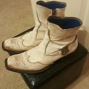 Authentic  Men's Mark Nason boots sz 11