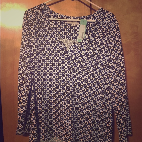 Cute blouse