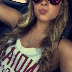 Meet your Posher, Jordyn