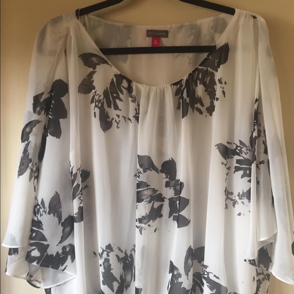 XL Vince Camuto-New!