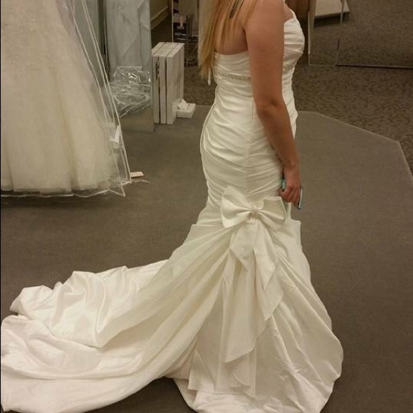 Davids bridal size 0/2 and unaltered satin dress!