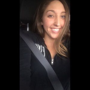 Meet your Posher, Lexi