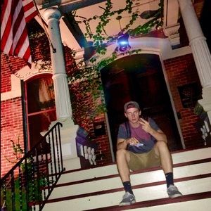 Meet your Posher, Kyle