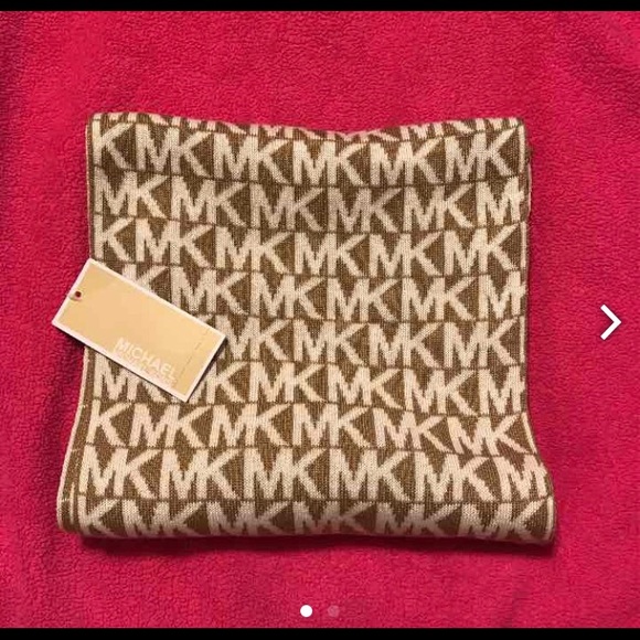 Michael Kors Scarf