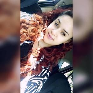 Meet your Posher, Jacqueline