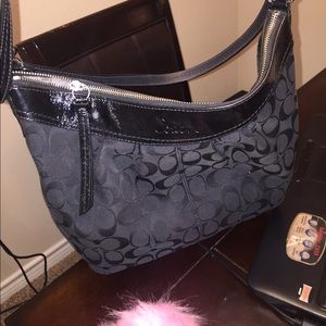 AUTHENTIC COACH PURSE