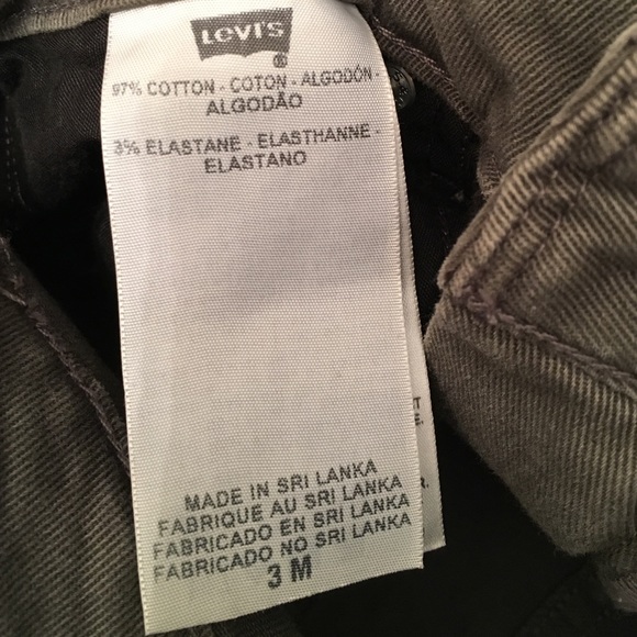 Levi's - Picture 4 of 4