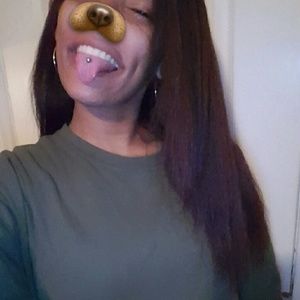 Meet your Posher, Malia