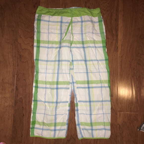 Victoria's Secret Pink pajama pants/capris