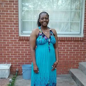 Meet your Posher, Yolanda