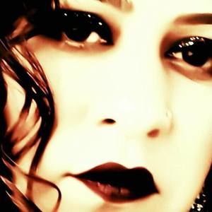 Meet your Posher, Afshin