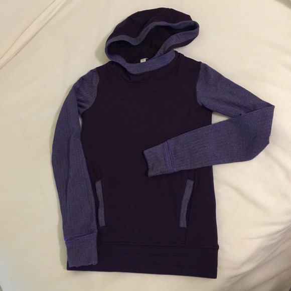 Ivivva Pullover Hoodie