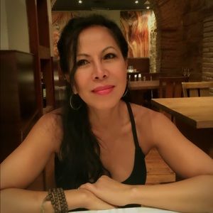 Meet your Posher, Mirielle