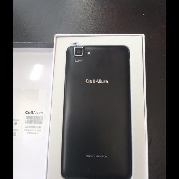 Phone - Picture 3 of 3