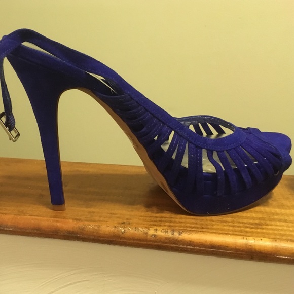 Jessica Simpson Blue Violet Suede heels.