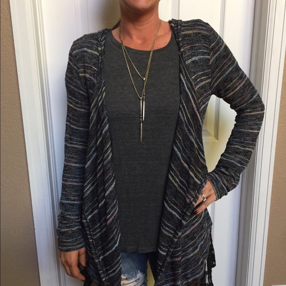 Lightweight open cardigan NWOT lace at the bottom