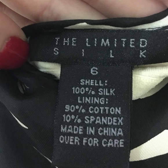 Gorgeous & flattering silk slip dress - Picture 3 of 3