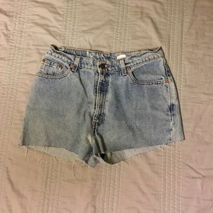 Cut off Levi Shorts