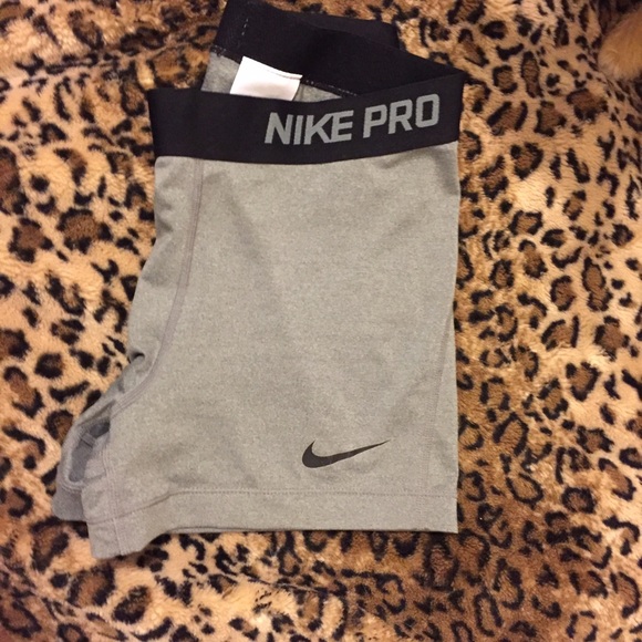 Nike pro drifit shorts
