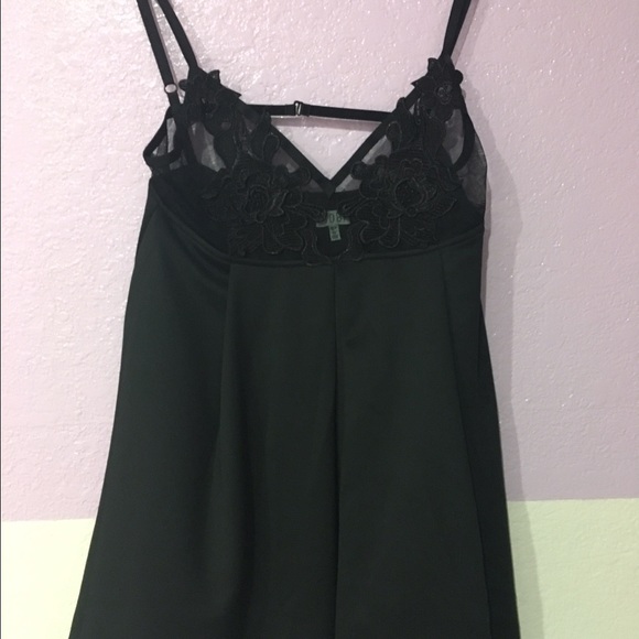 Black lace skater dress - Picture 3 of 3