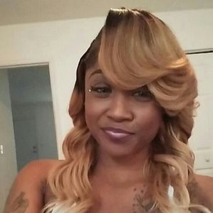 Meet your Posher, Lashay