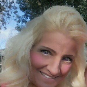 Meet your Posher, Rhanda