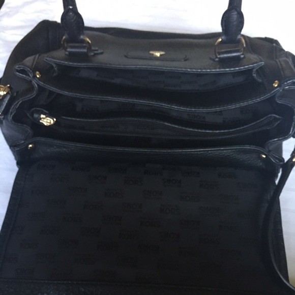 Michael Kors Crossbody/Handbag - Picture 3 of 4