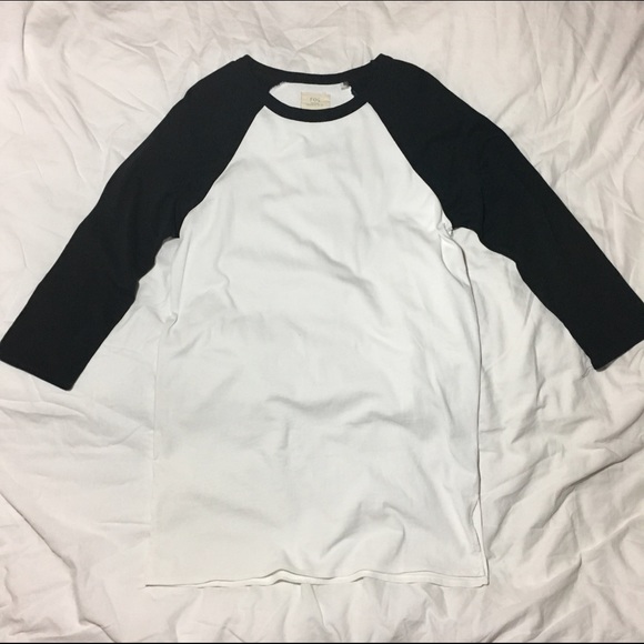 •SOLD• FOG x PACSUN 3/4 Raglan Baseball Tee