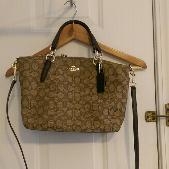 Coach Handbags - Coach medium crossbody. Accepting trades :)