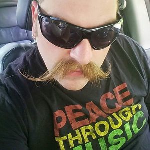 Meet your Posher, Ethan