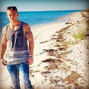 Meet your Posher, Connor