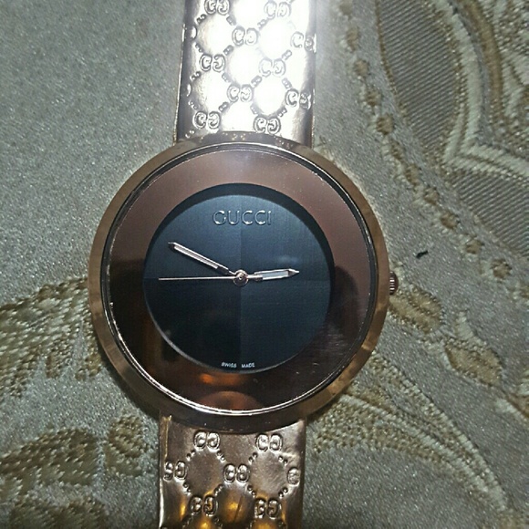 Gucci watch