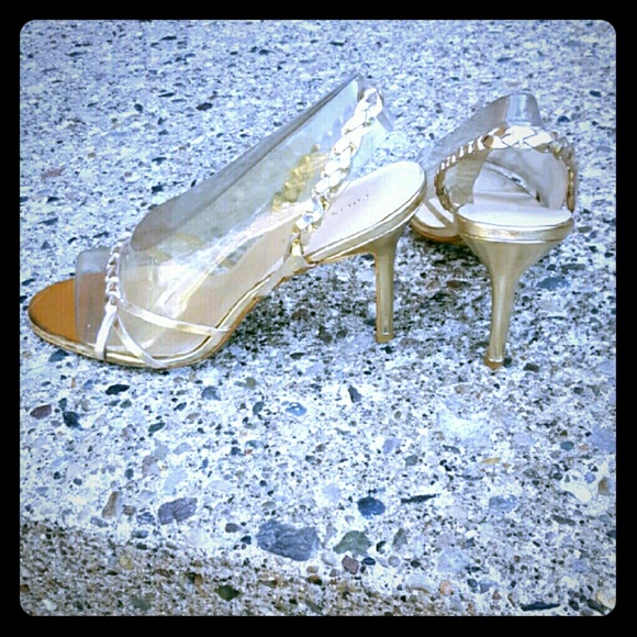 LAST CHANCE - Size 10 Colin Stuart!