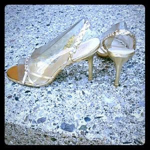 LAST CHANCE - Size 10 Colin Stuart!