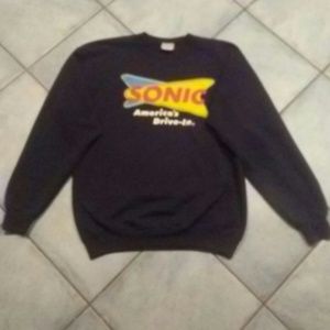 Sonic Americas Drive-in pullover