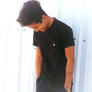 Meet your Posher, Robert