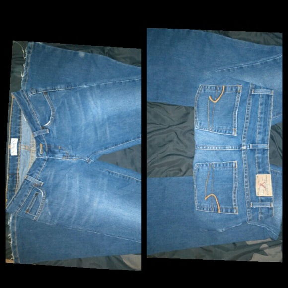 American Outfitters jeans