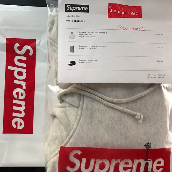 [SOLD] SUPREME Champion Hoodie · M · Grey - Picture 2 of 4
