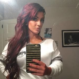 Meet your Posher, Angie