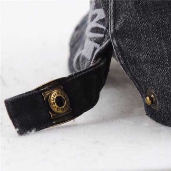 Pmont Beret Caps - Picture 4 of 4