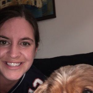 Meet your Posher, Laura