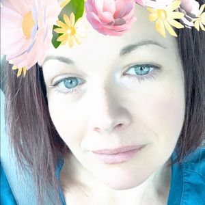 Meet your Posher, Carrie