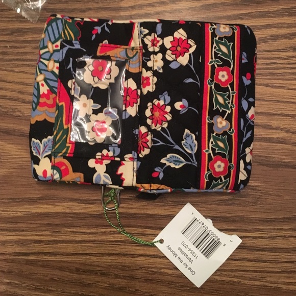 Brand new wallet by Vera bradly - Picture 2 of 4