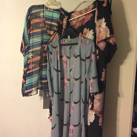 Changing my style sale, 5 mumu. 4 large 1 small. - Picture 1 of 3
