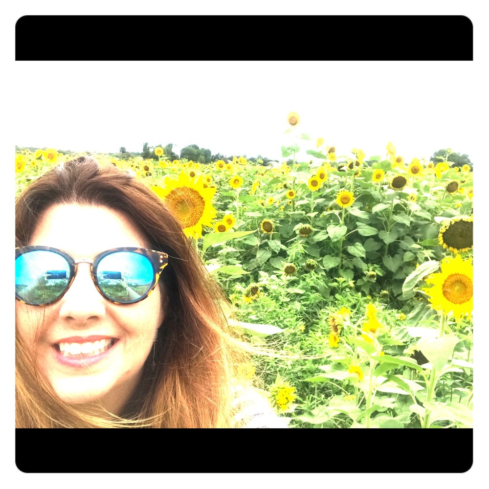 Meet your Posher, Lisa